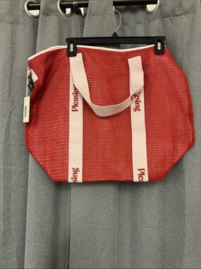 Pleasing Red Mesh Tote Bag with Pink Straps